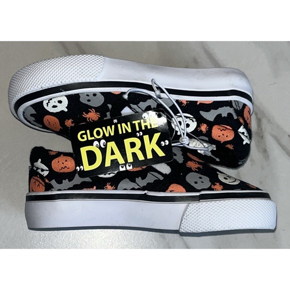 Tommy Bahama Toddler 5 Slip-On Shoes Pumpkins Bats Spooky CUTE Halloween GID‎ - Picture 7 of 10